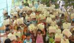 1.000 phần quà Trung thu dành cho trẻ em nghèo vùng sâu vùng xa