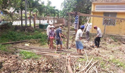 Phía bà Vân ngang nhiên đưa người đến chặt phá, làm nhà trên phần đất tranh chấp  đã bị thu hồi QSDĐ.