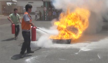 Thực tập phòng cháy, chữa cháy.