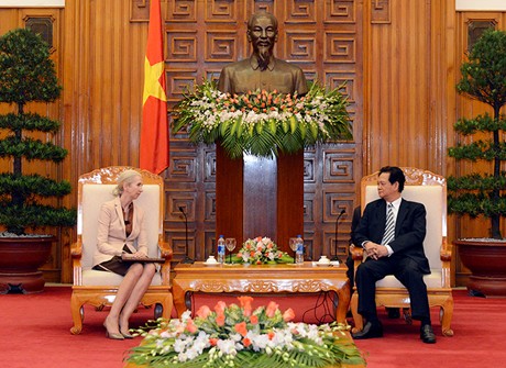 Thủ tướng Nguyễn Tấn Dũng tiếp Đại sứ Na Uy Siren Gjerme Eriksen tới chào xã giao. Ảnh: VGP/Quang Hiếu