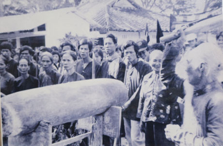 Lễ hội truyền thống nhân kỷ niệm 39 năm ngày Nam kỳ khởi nghĩa  - 23-11-1979.
