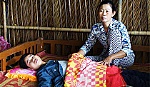 Giúp đỡ mẹ con chị Huệ chống chọi với căn bệnh hiểm nghèo