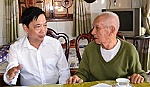 Lãnh đạo tỉnh thăm, tặng quà gia đình chính sách,cán bộ lãnh đạo Quân đội