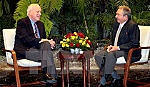 Nhóm nghị sĩ thuộc đảng Dân chủ của Mỹ tới thăm Cuba