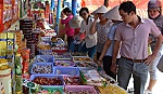 Nhộn nhịp vào mùa mua sắm Tết