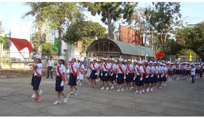 Diễu hành nghi thức Đội