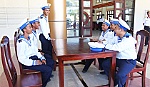 Tặng 45 bộ bàn ghế cho Lữ đoàn 146