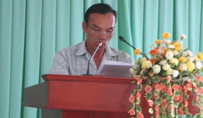 Ông Võ Quang Trường phát biểu tại Hội nghị biểu dương nông dân sản xuất - kinh doanh giỏi tiêu biểu huyện Cai Lậy năm 2014.