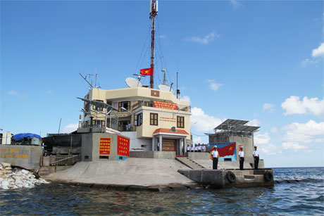 Đảo Đá Lát.