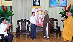 Lãnh đạo tỉnh chúc mừng đại lễ Phật đản Phật lịch 2559