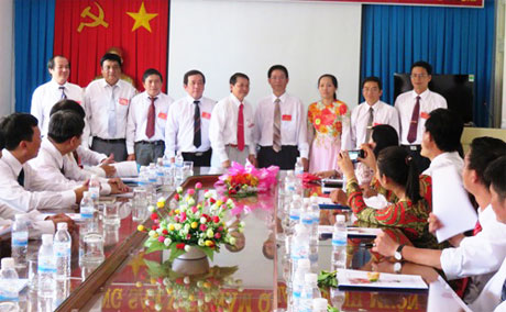 BCH nhiệm kỳ mới ra mắt và hứa hẹn tại đại hội.
