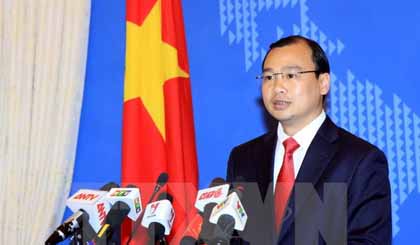  Người Phát ngôn Bộ Ngoại giao Lê Hải Bình phát biểu tại buổi họp báo. (Ảnh: An Đăng/TTXVN)
