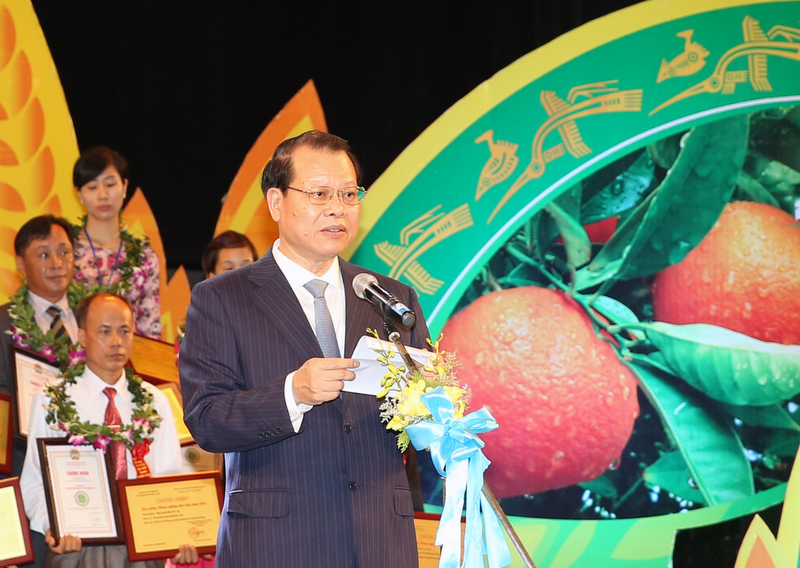 Phó Thủ tướng Vũ Văn Ninh: Các doanh nghiệp cần đẩy mạnh ứng dụng khoa học và kỹ thuật để tạo ra những sản phẩm có giá trị cao, mang bản sắc Việt Nam. Ảnh: VGP/Thành Chung