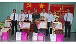 Huyện Cai Lậy: Trao tặng, truy tặng danh hiệu 