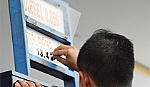 Giá xăng giảm 770 đồng/lít từ 15 giờ ngày 19-8