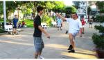 Đá cầu rèn luyện sức khỏe