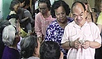 Huyện Cái Bè: Tặng quà cho 171 người mù có hoàn cảnh khó khăn