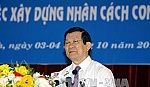 Văn học nghệ thuật cần thúc đẩy con người vươn tới sự hoàn thiện