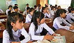 Mỗi thầy giáo, cô giáo phải là tấm gương sáng để học sinh noi theo