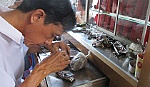 Nghề sửa đồng hồ sắp trôi vào dĩ vãng