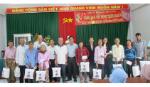 Công ty xăng dầu Tiền Giang tặng 100 phần quà Tết