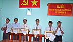 Huyện Cái Bè: Trao tặng Huy hiệu Đảng đợt 3-2
