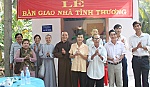Trao nhà tình thương và tặng quà tết cho người nghèo