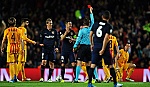 Suarez tỏa sáng, Barca ngược dòng hạ 10 người Atletico Madrid