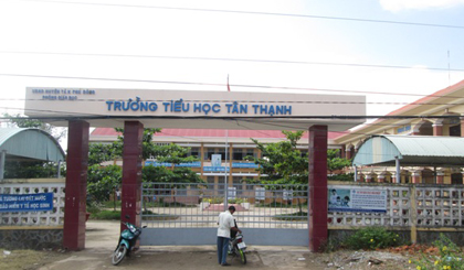 Trường học được xây dựng đạt chuẩn Quốc gia.