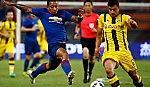 Manchester United thảm bại trước Dortmund