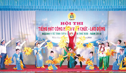 Một tiết mục dự thi của đơn vị Bệnh viện Đa khoa trung tâm tỉnh.