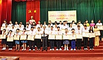 Tuyên dương, khen thưởng 486 học sinh và giáo viên
