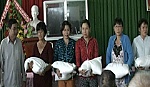 Tặng 3,2 tấn gạo cho dân nghèo