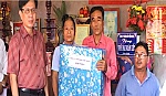 Công ty xăng dầu Tiền Giang: Tặng 3 nhà đại đoàn kết