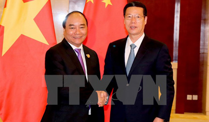 Thủ tướng Nguyễn Xuân Phúc tiếp ông Trương Cao Lệ, Ủy viên thường vụ Bộ Chính trị Đảng Cộng sản Trung Quốc, Phó Thủ tướng Quốc vụ viện Trung Quốc. Ảnh: Thống Nhất/TTXVN