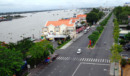 Sông Tiền tạo “điểm nhấn” cho TP. Mỹ Tho.