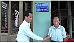 Thắm đượm nghĩa tình trong những căn nhà mới