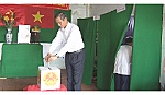 Hoàn thành công tác bầu cử trưởng và phó trưởng ấp, khu phố