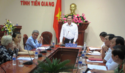 Ông Lê Văn Hưởng, Chủ tịch UBND tỉnh kết luận vụ khiếu nại của bà Nguyễn Thị Sáu.