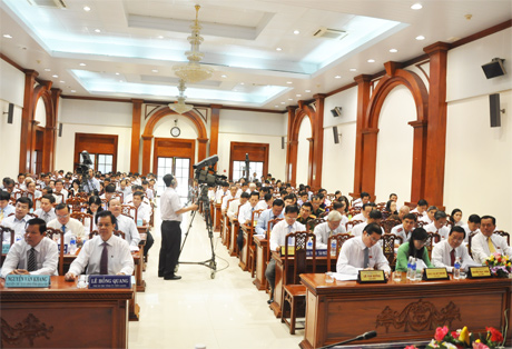 Quang cảnh phiên bế mạc.