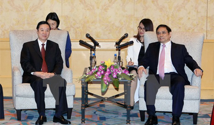 Ông Phạm Minh Chính, Ủy viên Bộ Chính trị, Bí thư Trung ương Đảng, Trưởng ban Tổ chức Trung ương tiếp ông Lưu Kỳ Bảo, Ủy viên Bộ Chính trị, Bí thư Ban Bí thư, Trưởng ban Tuyên truyền Trung ương đang thăm và làm việc tại Việt Nam. Ảnh: Phạm Kiên/TTXVN