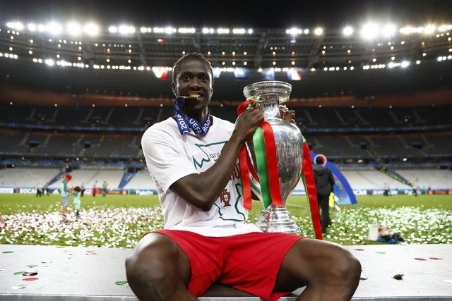 Eder đưa Bồ Đào Nha lên đỉnh châu Âu. (Nguồn: Getty Images)