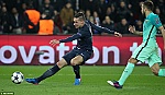 Hạ gục Barca, PSG đặt 1 chân vào tứ kết