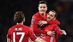 M.U đại thắng với hat-trick của Ibrahimovic