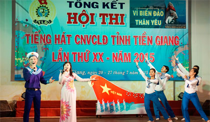 Hội thi “Tiếng hát CNVCLĐ năm 2015”.