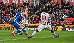 Thắng Stoke 2-1, Chelsea hướng về chức vô địch