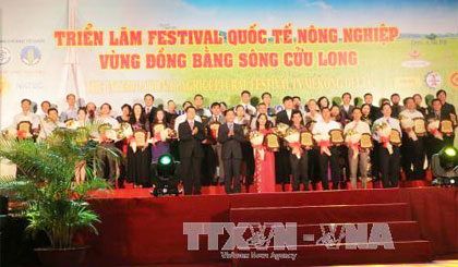 Các doanh nghiệp được trao Huy chương Vàng 