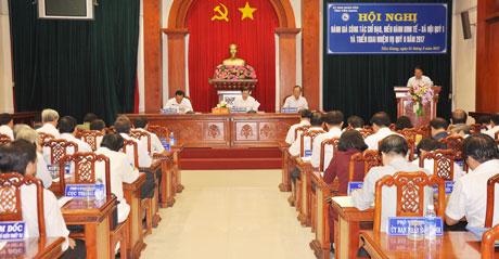 Quang cảnh hội nghị sơ kết quí của UBND tỉnh.
