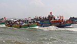 Rộn ràng lễ hội Nghinh Ông Vàm Láng 2017