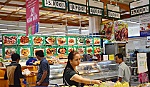 Co.op mart khuyến mãi nhiều mặt hàng dịp 30-4